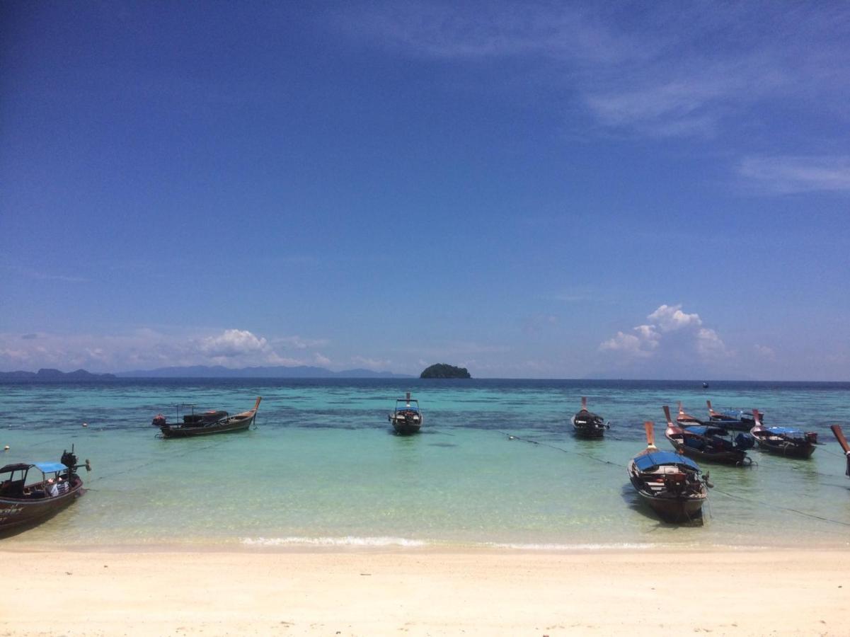 Baan Artima Mini Resort Koh Lipe Esterno foto