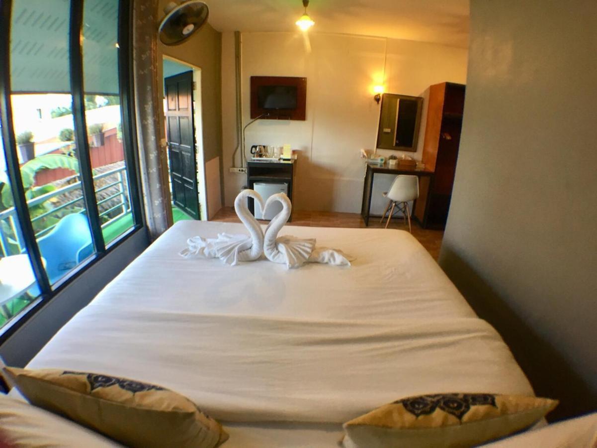 Baan Artima Mini Resort Koh Lipe Esterno foto